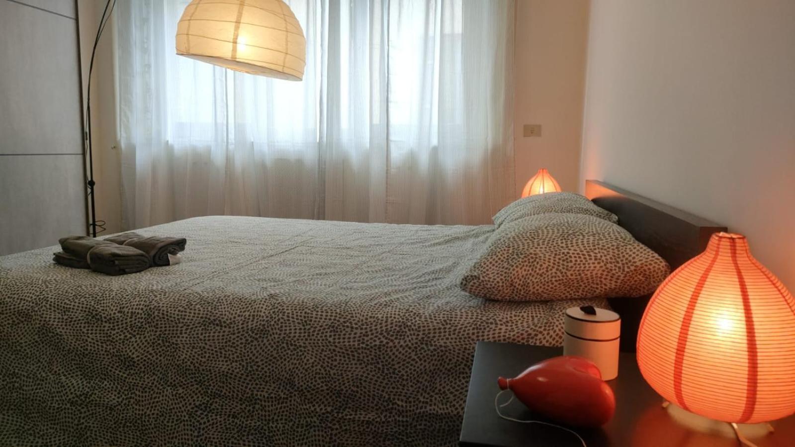 Very Big Apartment At 3 Minutes On Foot From Duomo Cathedral Milán Exterior foto